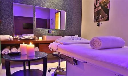 MOONLIGHT SPA – Massage Service Paharganj | Massage Center Paharganj