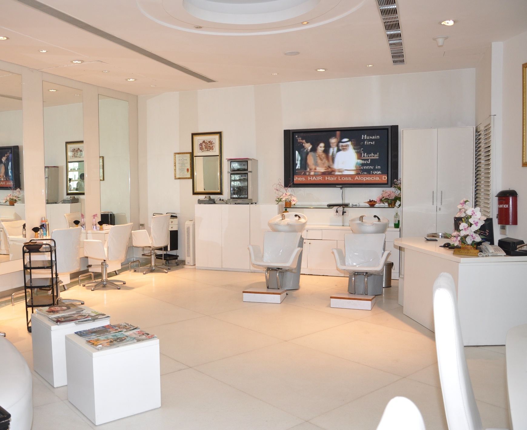 Shahnaz Husain Signature Salon