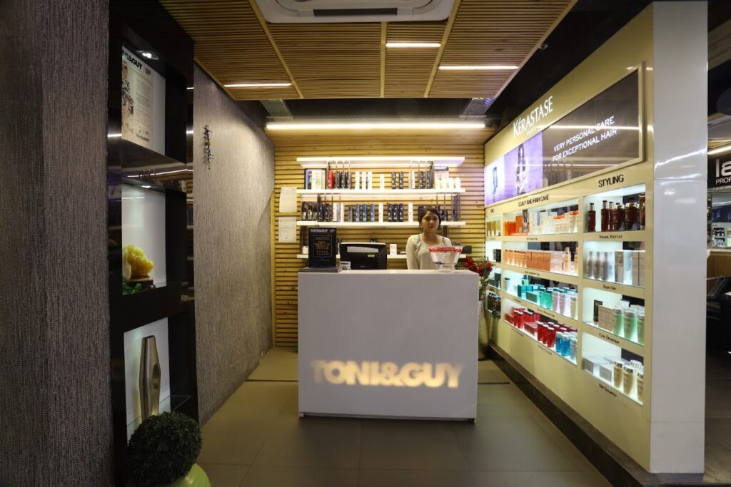 Toni & Guy Hairdressing, Beauty, Make-up, Nail Bar